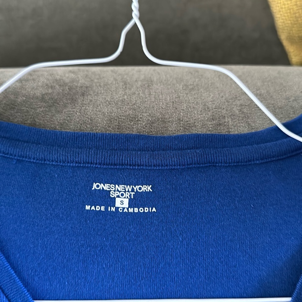 2/$10 Jones New York Sport - Picture 3 of 3